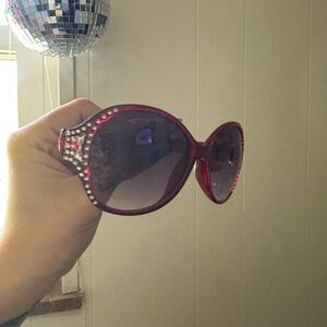 Stylish Red Rhinestone Sunglasses
